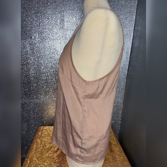 Top - Picture 3 of 7